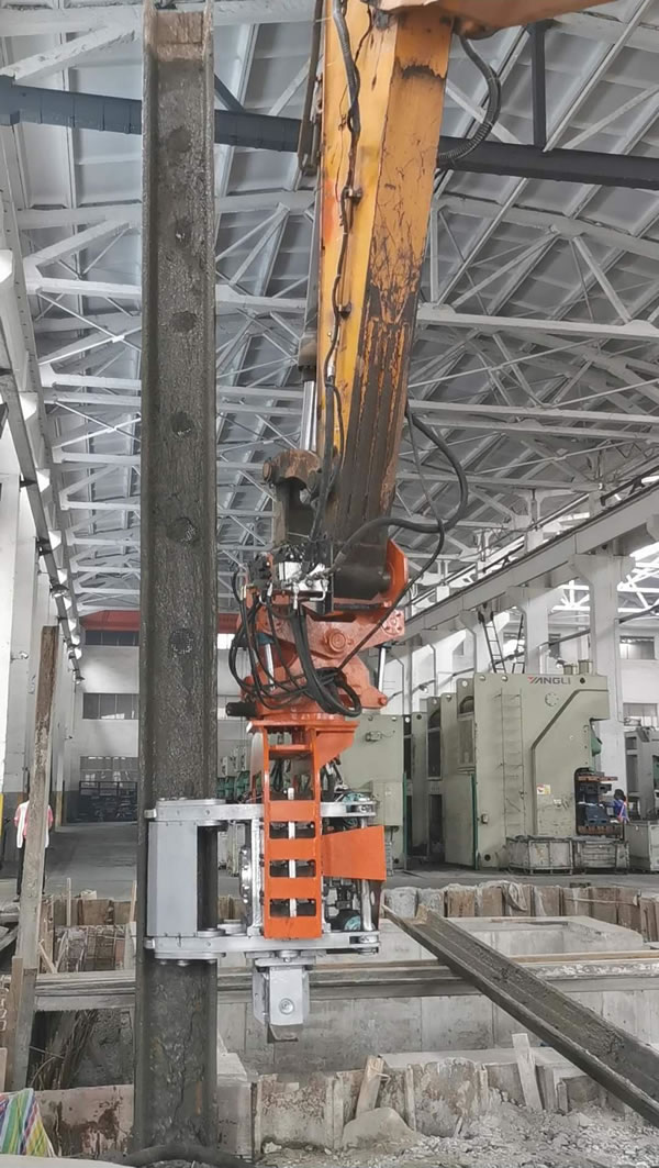 側(cè)夾振動錘，側(cè)夾打樁機，側(cè)